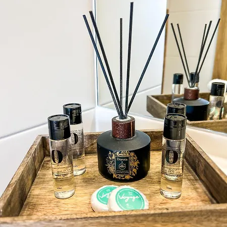 Aquarius Stawy Walczewskiego 6 *